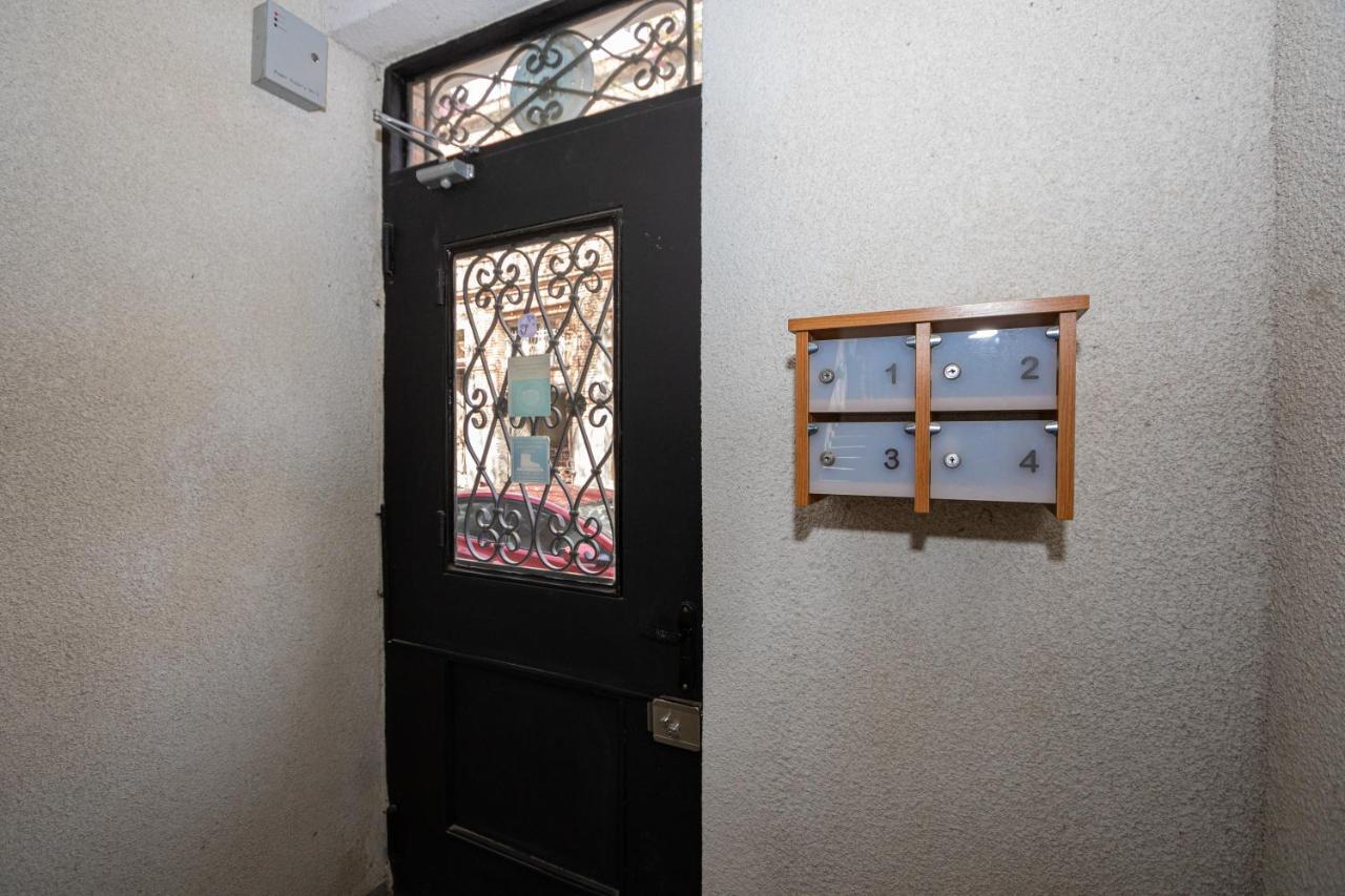 Brand New Apartment With Terrace Tbilisi Esterno foto
